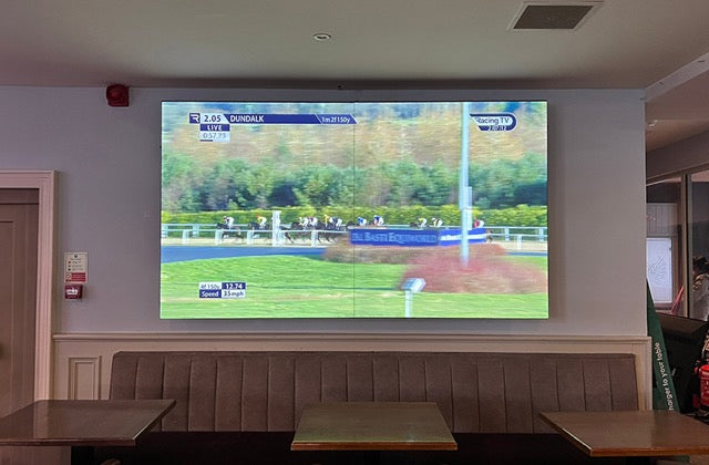 Ultra Narrow Bezel Video Wall Display 2x2 landscape