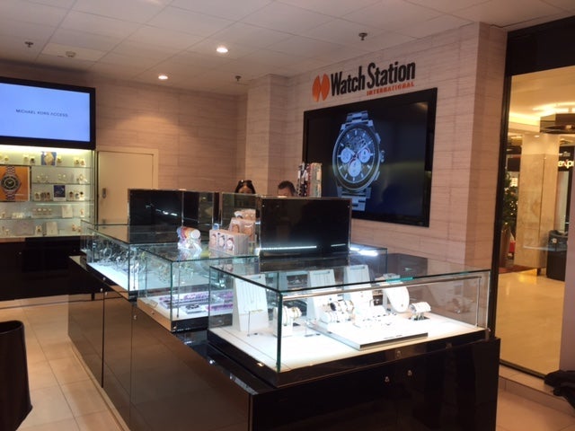 4K Large Format Commercial Display : 65" - 86"