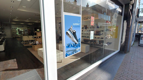 55” Ultra High Brightness Hanging Double-Sided Display