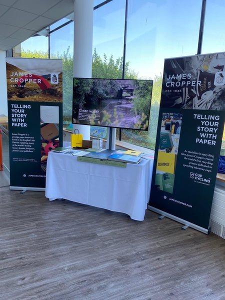 Tilting Floor Trolley Trade Show