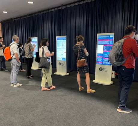 50" Touch Screen Offline Content Trade Show
