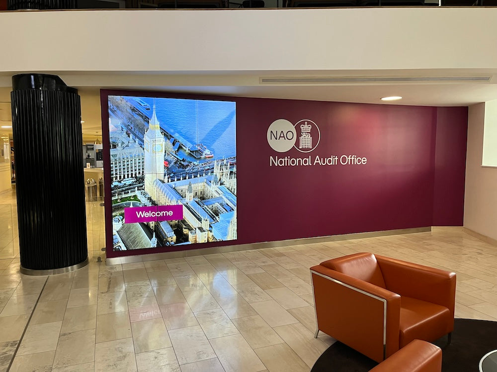 3x2 49" Video Wall Portrait National Audit Office London